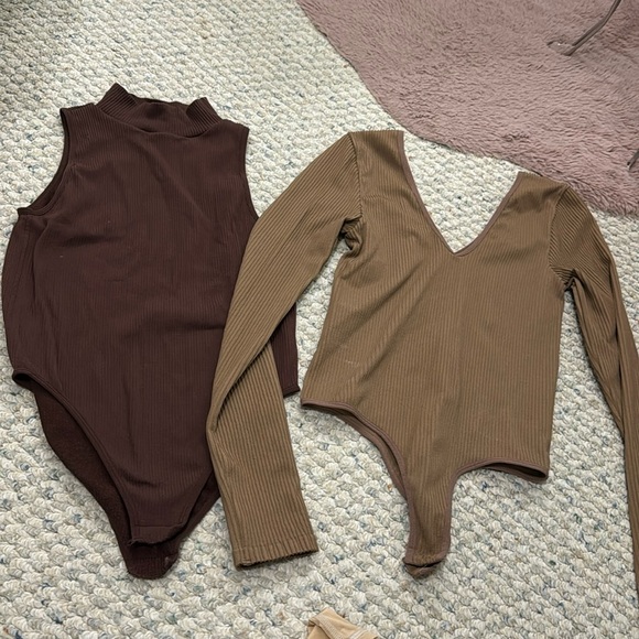 Two bodysuits - Picture 1 of 3